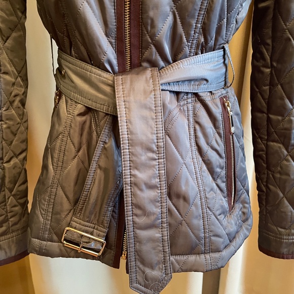 NEW! Vince Camuto Belted, Quilted Jacket Size XS - Picture 5 of 15